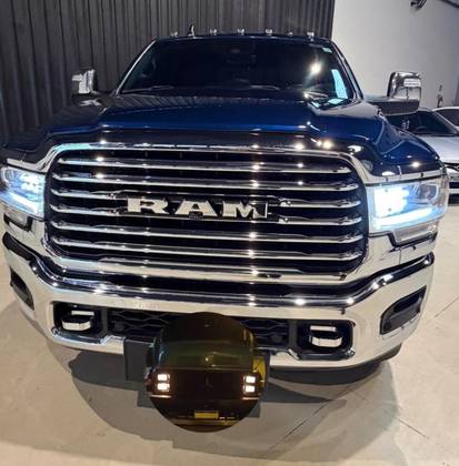 RAM 3500 6.7 I6 TURBO DIESEL LIMITED LONGHORN CD 4X4  AUTOMÁTICO